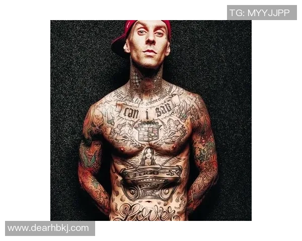 欧美纹身足球明星男士的个性魅力与时尚风格探讨